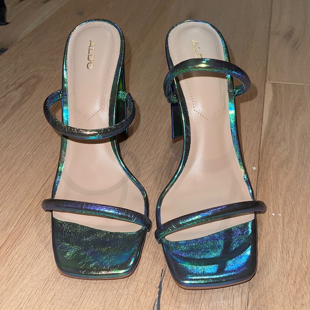 Brand new Aldo heels. Never worn